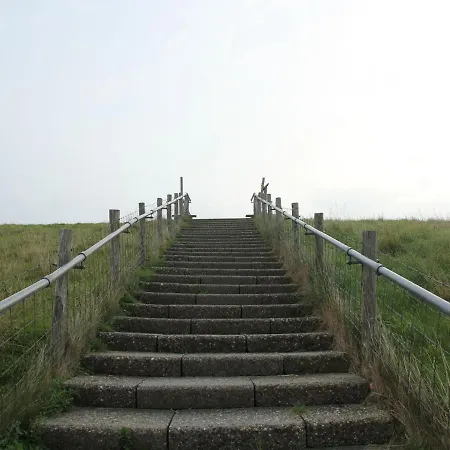 شقة Stylish Holiday In Texel With Sauna Westermient
